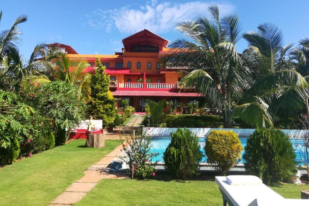 La Papa Resort Morjim Extérieur photo